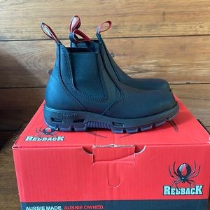 NIB Redback Black Boots